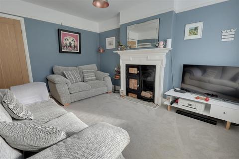 145 Ermin Street, Brockworth, Gloucester, GL3 4HG