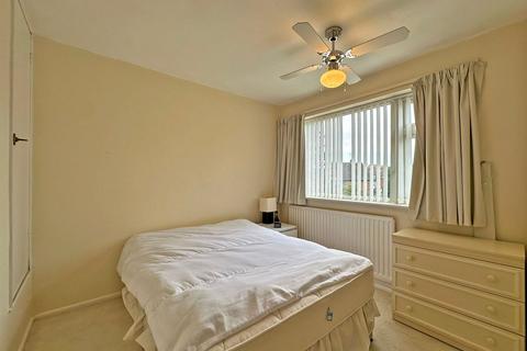 39 Sandringham Road, Wombourne, Wolverhampton, WV5 8EF