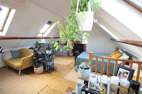 163 Churchbury Road, London, SE9 5JB