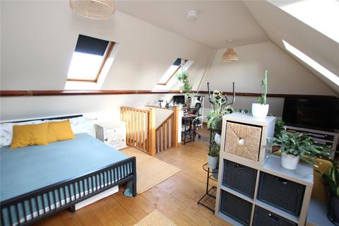 163 Churchbury Road, London, SE9 5JB