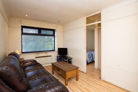 1 bedroom flat for sale, Firwood Park, Oldham OL9