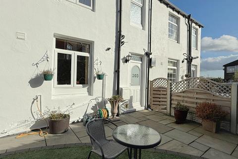 2 bedroom terraced house for sale, Fartown, Pudsey