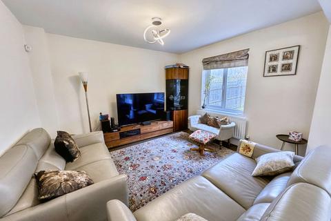 39 Pinfold Drive, Prestwich, Manchester, M25 3EQ
