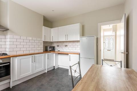 2 bedroom flat for sale, Sandown Road, Brighton