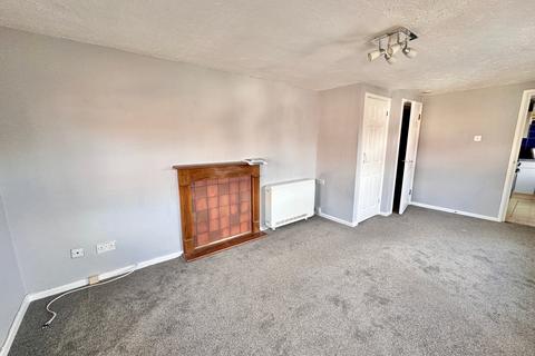 1 bedroom flat for sale, High Street, WALTON ON THE NAZE, CO14