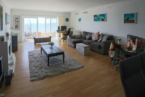 2 bedroom apartment for sale, Block A Victor Hugo, St Clement JE2