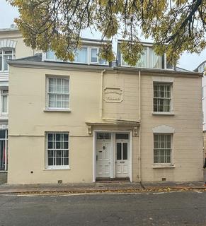 27 La Colomberie, St Helier JE2