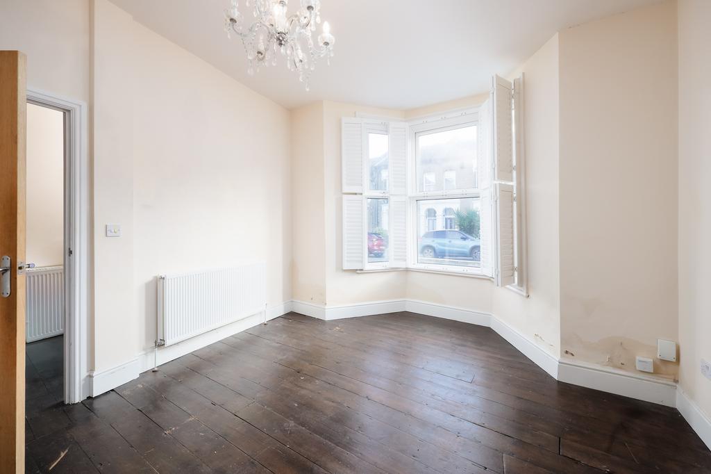 68 Shenley Rd, London SE5 8 NQ-25