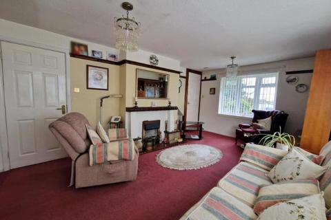 undefined, Brinkburn Close, Rugeley. WS15 2QF