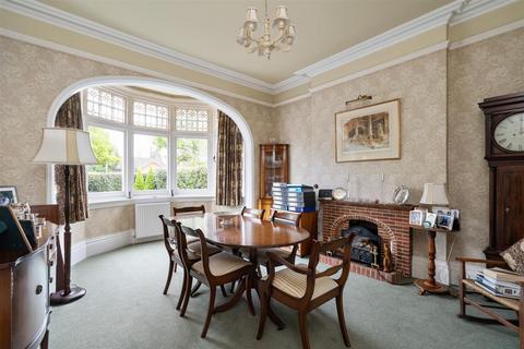 5 bedroom detached house for sale, Station Road, Dorridge, B93