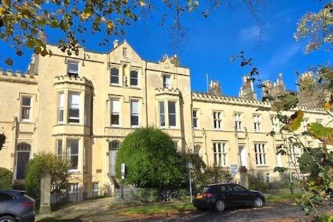 2 bedroom apartment to rent, Wellington Square, Cheltenham, Gloucestershire, GL50