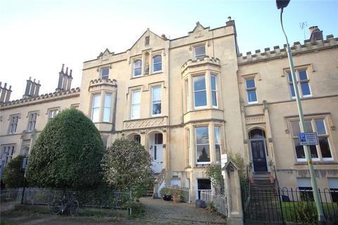 2 bedroom apartment to rent, Wellington Square, Cheltenham, Gloucestershire, GL50