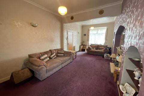 3 bedroom semi-detached house for sale, Norfolk Road, Erdington, Birmingham, West Midlands, B23