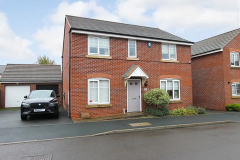 4 bedroom detached house for sale, Kirkby Drive, Kidderminster, DY11