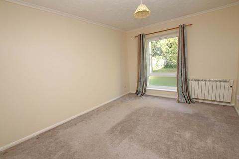 1 bedroom flat for sale, Elmwood, Arundel Road, BN21 2EN