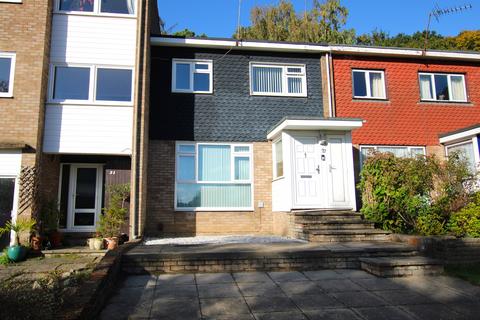 3 bedroom terraced house for sale, The Hoe, Watford WD19