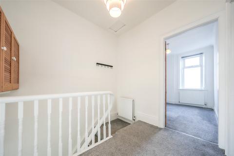 3 bedroom apartment for sale, Ashfield Terrace, Pelaw, NE10