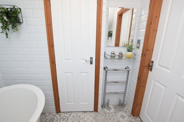 En suite bathroom