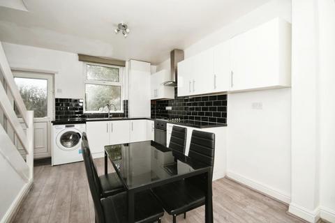 2 bedroom terraced house for sale, King Street North, Whittington Moor, Chesterfield, S41 9BA