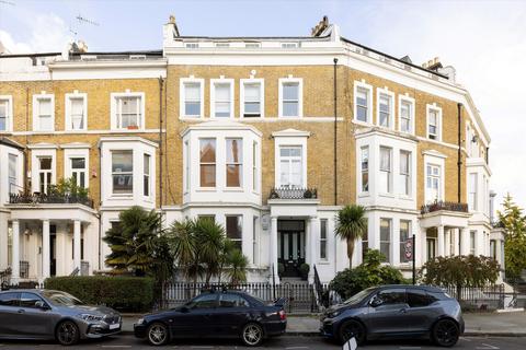 2 bedroom flat for sale, Cromwell Crescent, London, SW5