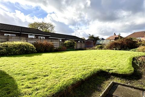 2 bedroom semi-detached bungalow for sale, The Fallows, Chadderton, Oldham, OL9