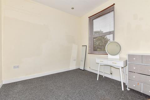 2 bedroom maisonette for sale, The Broadway, Broadstairs, Kent