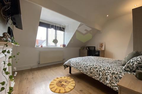 6 bedroom terraced house to rent, Tennyson Street, Leicester LE2