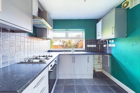 3 bedroom semi-detached house for sale, Nuneaton Road, Bulkington CV12