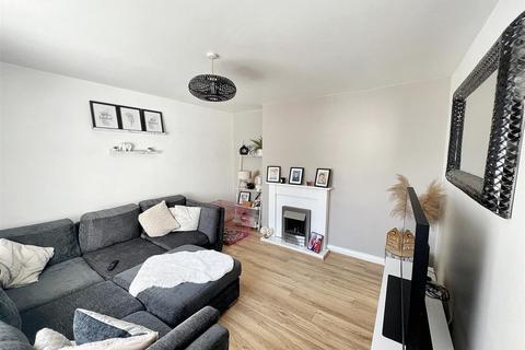 4 bedroom end of terrace house for sale, Trevone Square, Seaham SR7