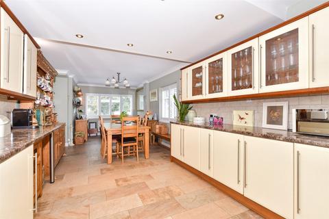 4 bedroom semi-detached house for sale, Fishers Road, Staplehurst, Tonbridge, Kent