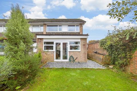 3 bedroom end of terrace house for sale, Burchett Walk, Bognor Regis, West Sussex