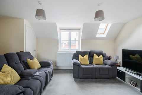 2 bedroom coach house for sale, Cavendish Drive, Southampton SO31