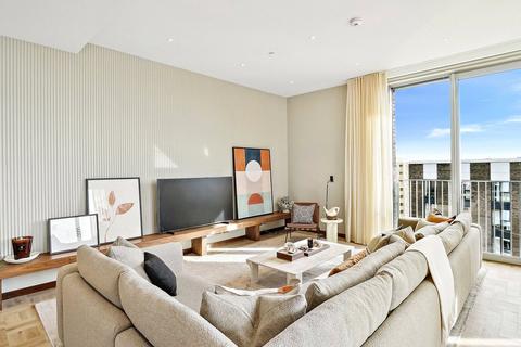 3 bedroom penthouse to rent, Bloom East, Nine Elms Lane, SW11