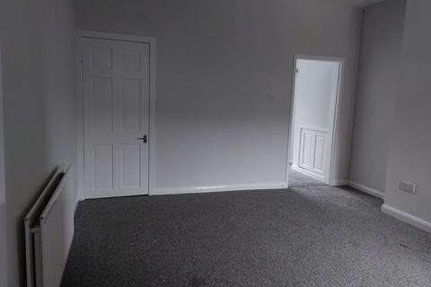 3 bedroom terraced house to rent, Dodds Street, Darlington DL3