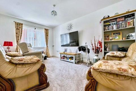 3 bedroom property for sale, College Gardens, Redcar, North Yorkshire, TS10 2GU