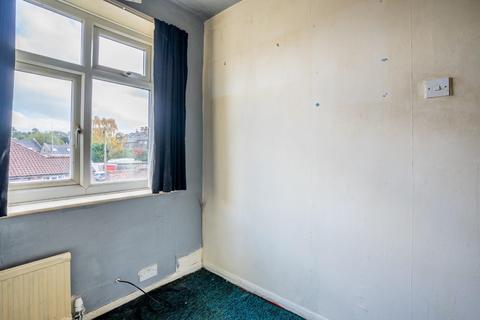 2 Braeside Gardens, York, YO24 4EZ