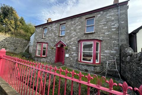 4 bedroom terraced house for sale, High Street, Sennybridge, Brecon, LD3