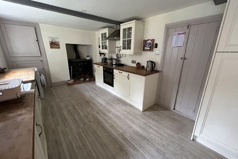 4 bedroom terraced house for sale, High Street, Sennybridge, Brecon, LD3