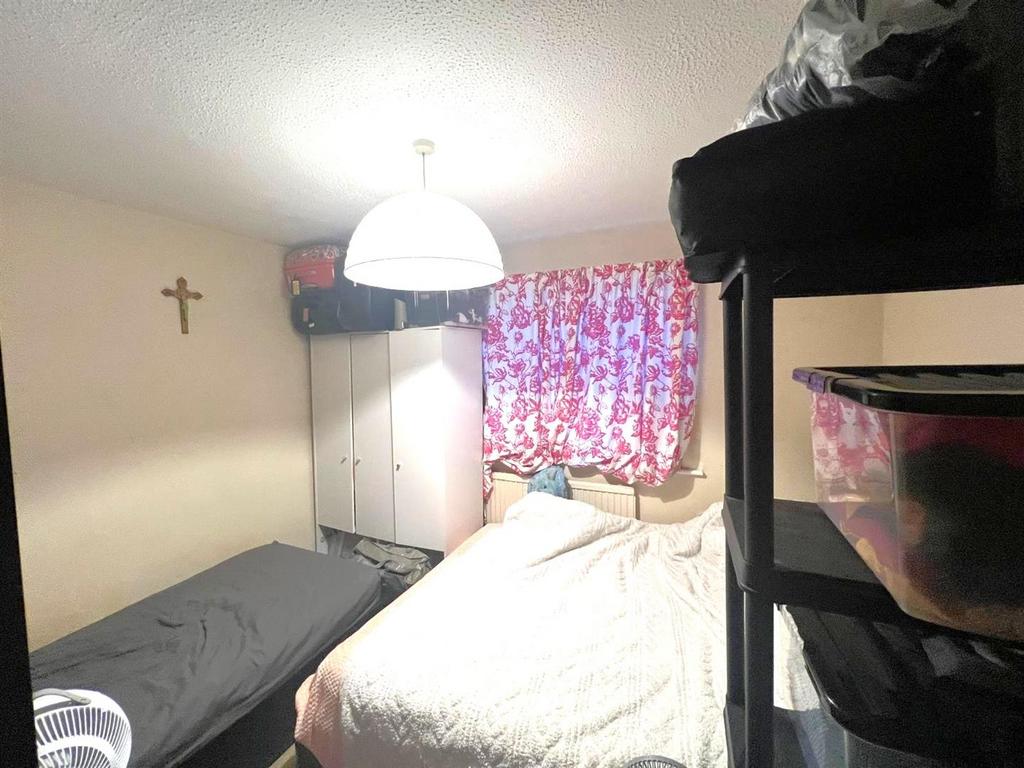 Bedroom.jpg