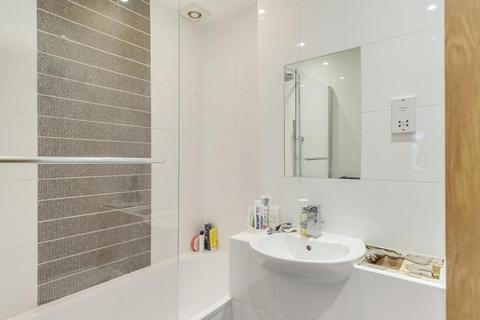 2 bedroom flat for sale, St. Julians Road, North Maida Vale