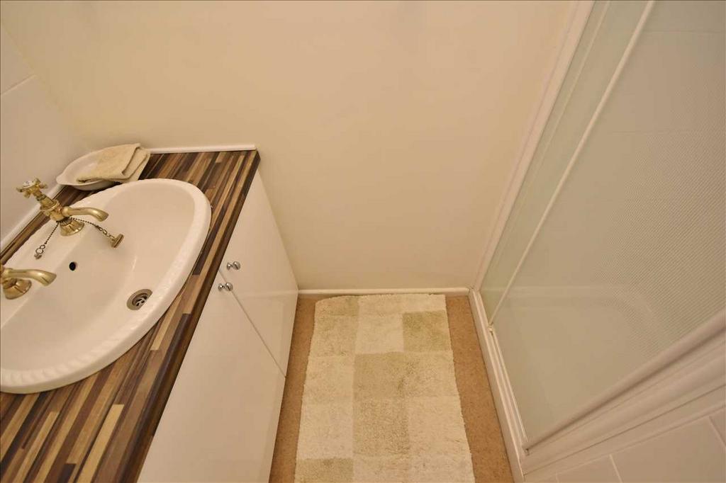 En-Suite Shower