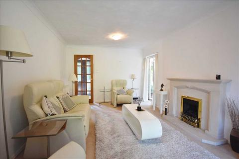 6 Threlfall, Chorley, PR7 1UY