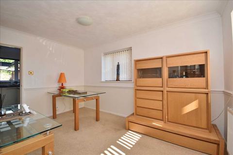 6 Threlfall, Chorley, PR7 1UY