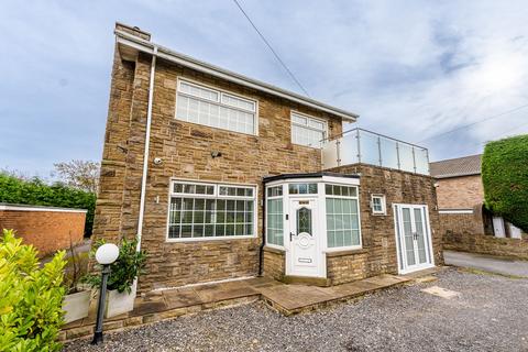 4 bedroom detached house for sale, White Lee Road, Batley, WF17