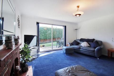 2 Fairacre Place, Hartley, Longfield, DA3 7DW