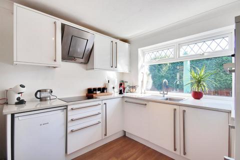 2 Fairacre Place, Hartley, Longfield, DA3 7DW