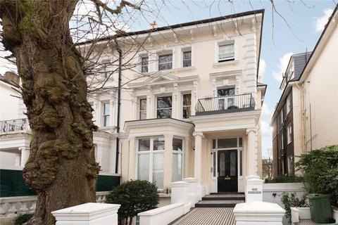 2 bedroom apartment for sale, Belsize Park Gardens, London, NW3