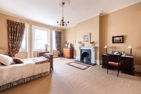 2 bedroom apartment for sale, Belsize Park Gardens, London, NW3