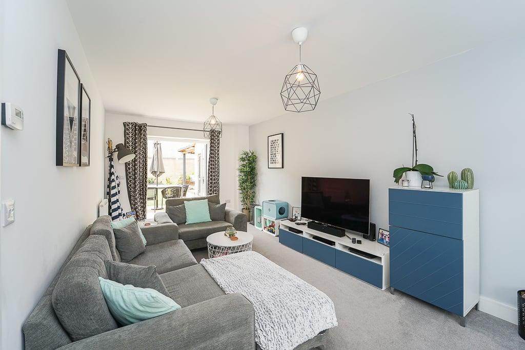 Mottershead Avenue, Locking... 3 bed semidetached house for sale £