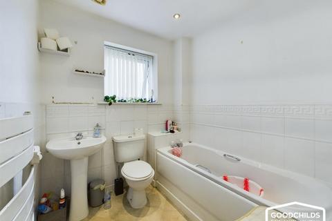 137 Terret Close, Walsall, WS1 1EN